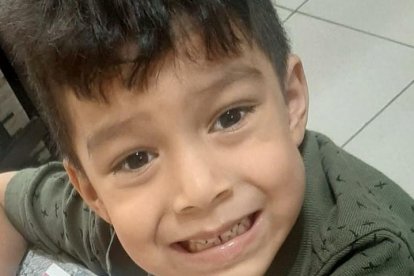 Bruno Palacios, de 4 años, afirma que gana en diversión con Colorito.