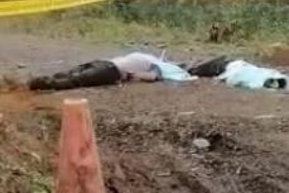Al principio se creía que los muertos eran policías, pero luego se descartó.