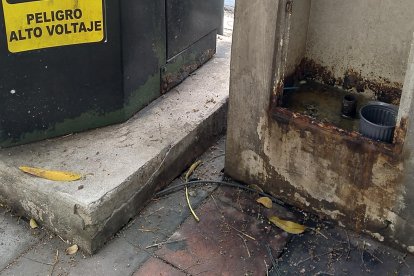 Estas estructuras son los urinarios de los indigentes.