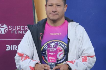 Francisco Ramírez fue elegido como el mejor entrenador del torneo.