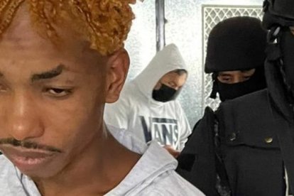 El tipo se había pintado el pelo luego del crimen. Antes tenía el cabello negro.