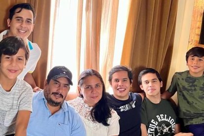 Renata y Francisco dicen que la mayoría de sus hijos desean ser abogados.