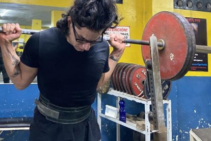 Alex Acebo considera que ha alcanzado su físico ideal desde que comenzó a entrenar con Jorge