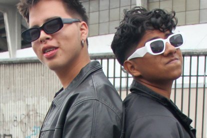 Joseph Morales y Justin Pin lucieron outfits inspirados en Bad Bunny.