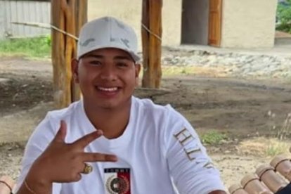 Jair Macías fue llevado a un centro médico tras el atentado.