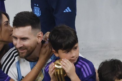 Antonela y Lionel un amor bonito que mira todo el mundo.