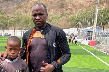 Los Diego Lara, padre e hijo unidos por la sangre y el fútbol.