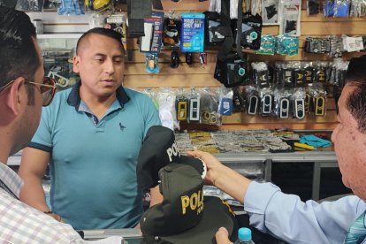 Esta semana, autoridades conocieron cómo se realiza la venta en varios locales.