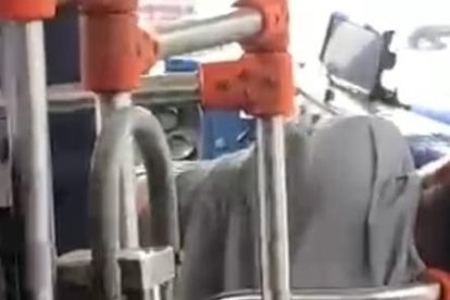 El conductor de un bus quedó herido durante un asalto en ese transporte.