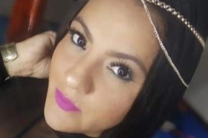 María José Estupiñán, de 33 años, se habría ahorcado.
