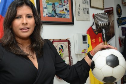 Manuela y su amor por el periodismo deportivo.