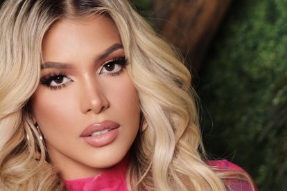 Mafer Pérez es además cantante.