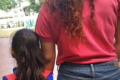 Una de las manifestaciones podría ser que el menor no quiera ingresar al salón.