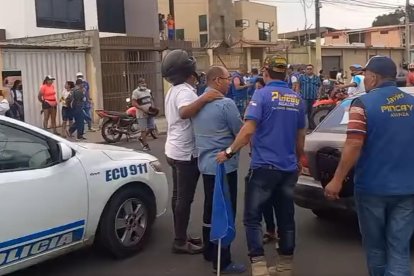 En diciembre, Javier Pincay, entonces candidato a la Alcaldía de Portoviejo, quedó herido en un ataque. Ahora es la nueva autoridad en esa ciudad.