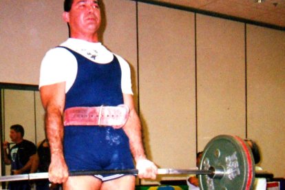 Constante cuando participad en los eventos internacionales de levantamiento de potencia.