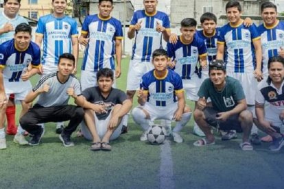 El Brighton    también está clasificado para los octavos de final. Admiran al equipo inglés del cual toman su nombre.