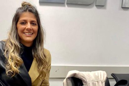 Buendía es la ecuatoriana que comenta fútbol en ESPN.