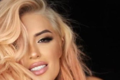 Alejandra Sánchez es muy comparada con la cantante Karol G.