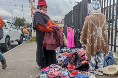 Comerciantes en el sur de Ambato.