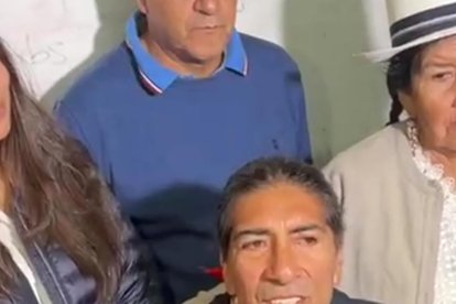 Yaku Pérez y familia.