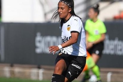 En España también hay representación del fútbol femenino de Ecuador.