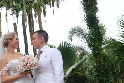 Daniel Noboa y Lavinia Valbonesi en su matrimonio