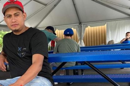 El domingo 3 de septiembre Rómulo Sánchez Caguana fue asesinado de dos disparos en la cabeza, a pocas cuadras de su casa, en Brooklin (EE. UU.).