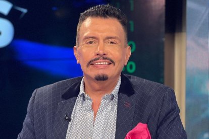 Reinaldo Vásquez tiene 50 años.