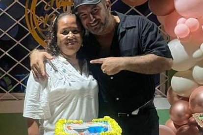 La última publicación de Charbel Rouhana fue junto a una amiga que cumplió 50 años.