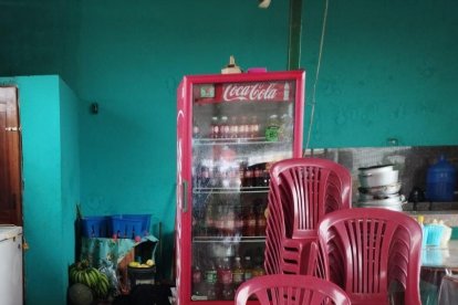 La mujer fue agredida cuando llegó a abrir su restaurante.