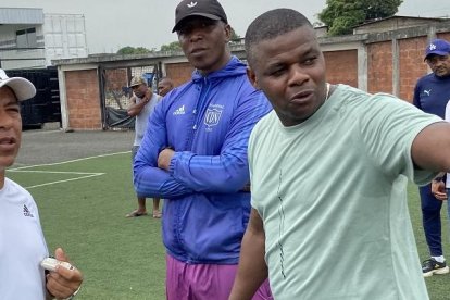 Manuel Mendoza, Arlyn Ayoví y Narciso Mina, de regreso a la cancha.