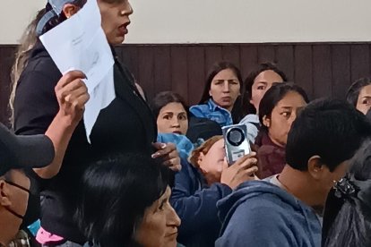 Padres de Familia cuestionaron acciones de violencia dentro del plantel.