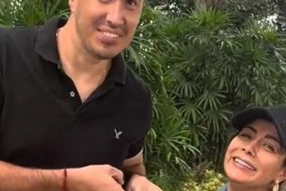 Esposo de Gaby Guzmán con Liliana.