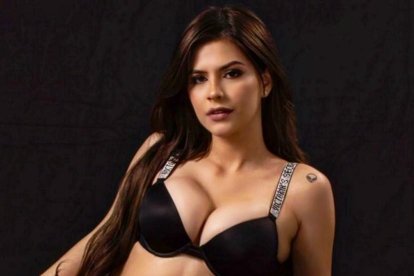 Arianna Mejía es una periodista muy conocida en el mundo del espectáculo.