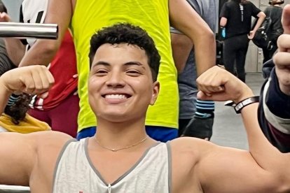 Óscar Junco quiere ingresar al reality Combate.