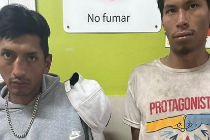 Ambos tipos fueron detenidos para las investigaciones del carbonizado.