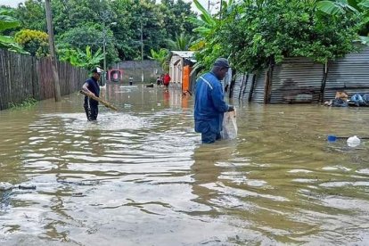 Las lluvias causan estragos en Esmeraldas.