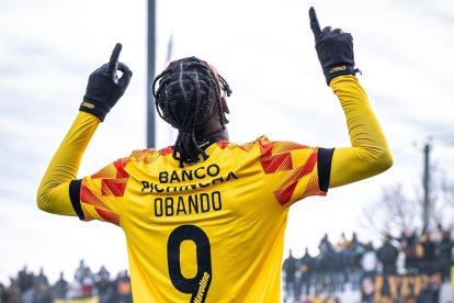 Obando celebró su gol.