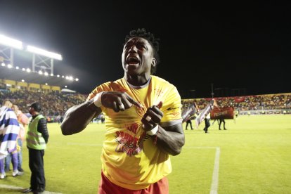 La Tuka Ordóñez y su festejo tras quedar campeón con Aucas, en 2022, equipo al que lleva en el corazón.