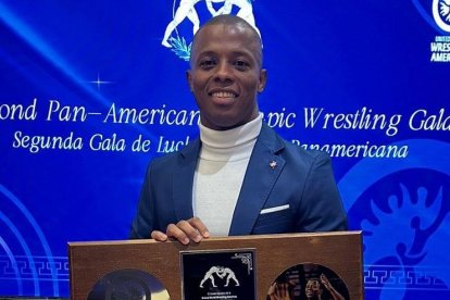 Montaño ingresó también esta semana al Salón de la Fama