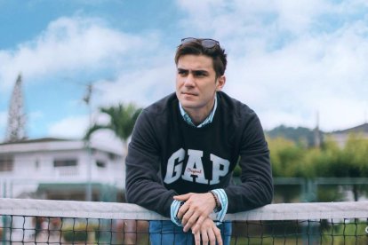 Carlos Scavone es un actor y ahora será presentador del reality Combate.