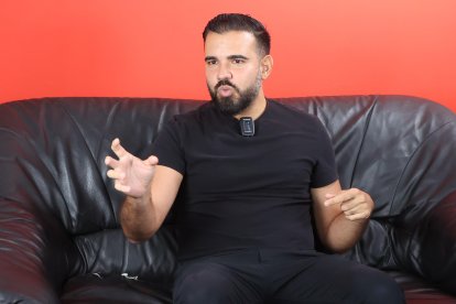 Joaquín Saavedra, periodista deportivo relata lo que ha sido su vida.