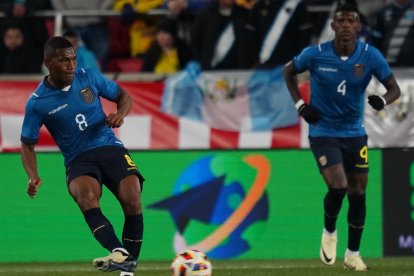 Ecuador llega al juego contra Italia tras chocar con Guatemala.