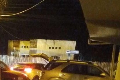 Agentes acudieron al vecindario donde se recibió la amenaza e iniciaron las indagaciones.