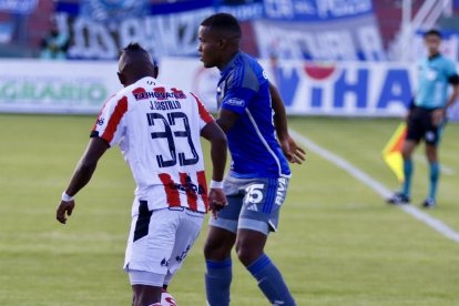 Emelec y Técnico chocan en Ambato.