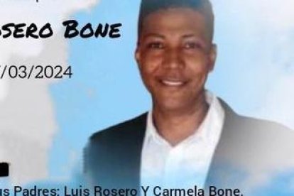 La familia invita al velorio del joven asesinado.