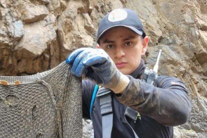 Se cree que la ropa encontrada es de la viajera desaparecida.