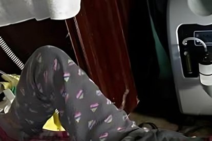 Esta es la máquina que requería electricidad para el tratamiento de la joven.