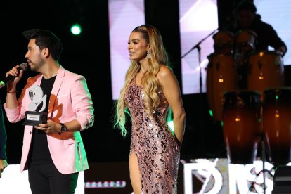 Según expertas de moda, el vestido de la cantante Andreína Bravo fue uno de los mejores de la gala.