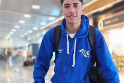 El joven de 17 años cuando partió a Toledo, España, hace pocos días.